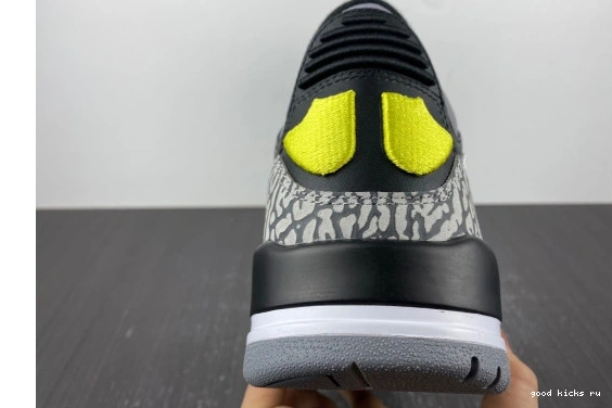 HO11-MNJDLS-5 3 HO11-MNJDLS-5 Oregon Crew Ducks Pit Jordan Black Retro 0330